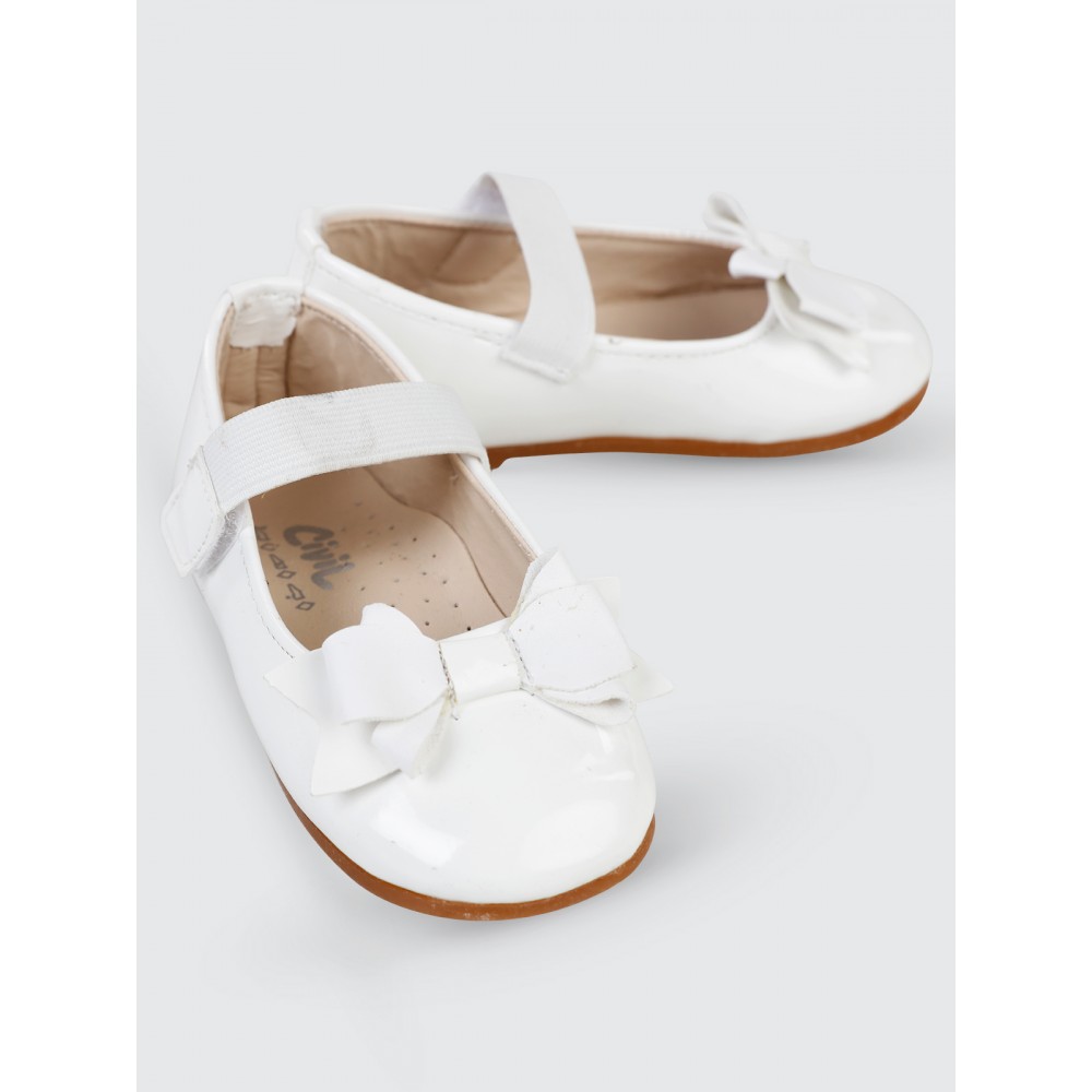 White Girls-Flat Shoes White Girls-Flat Shoes